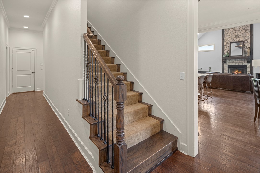 7009 W Inglewood Drive