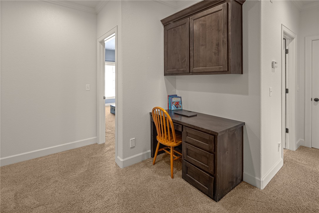 7009 W Inglewood Drive