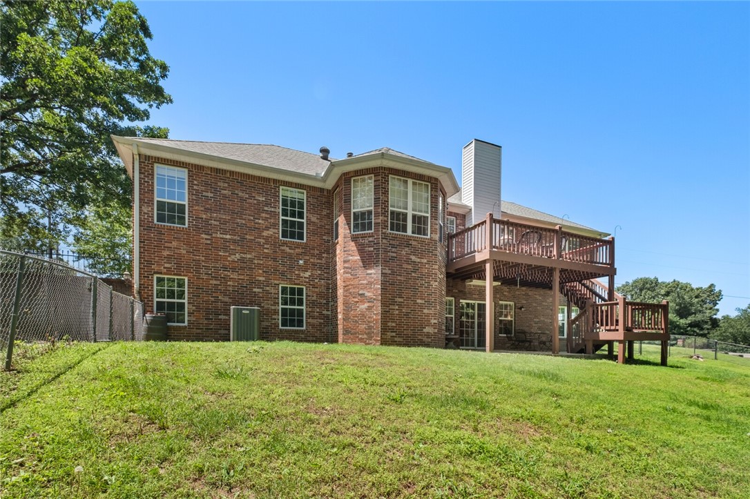 8200 Titleist Circle