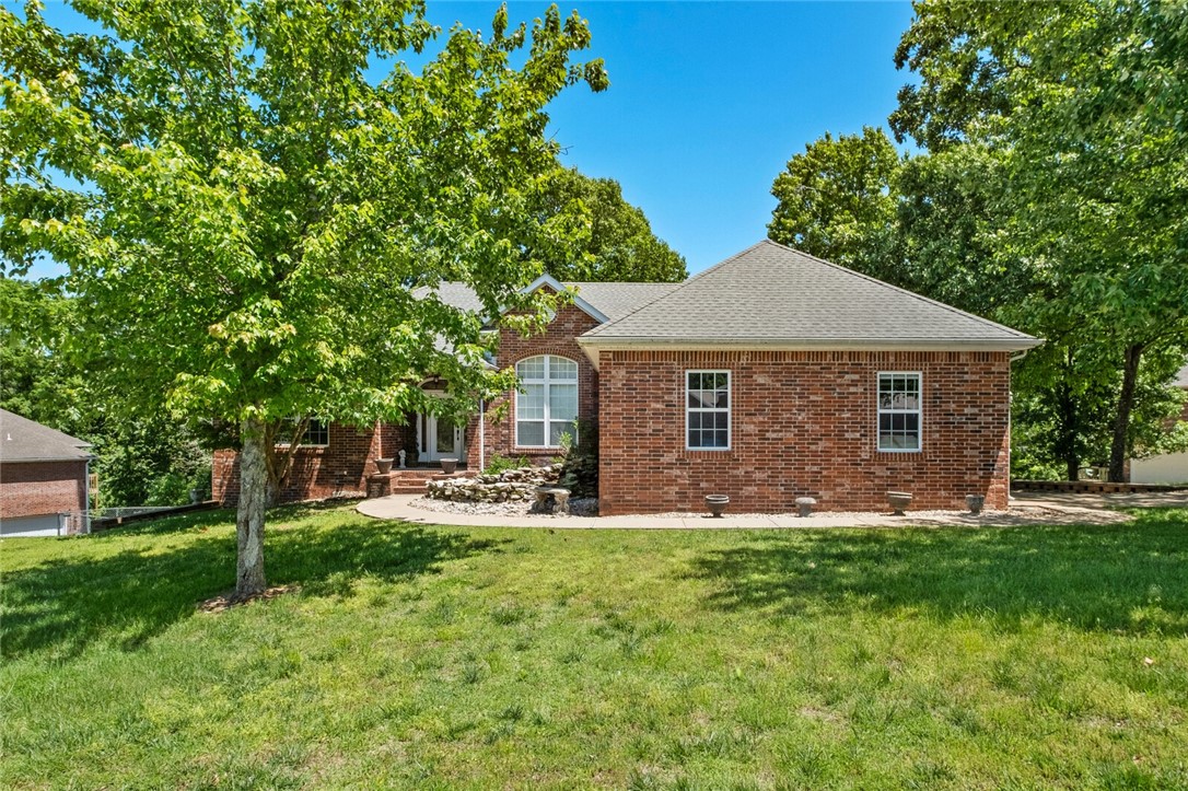 8200 Titleist Circle