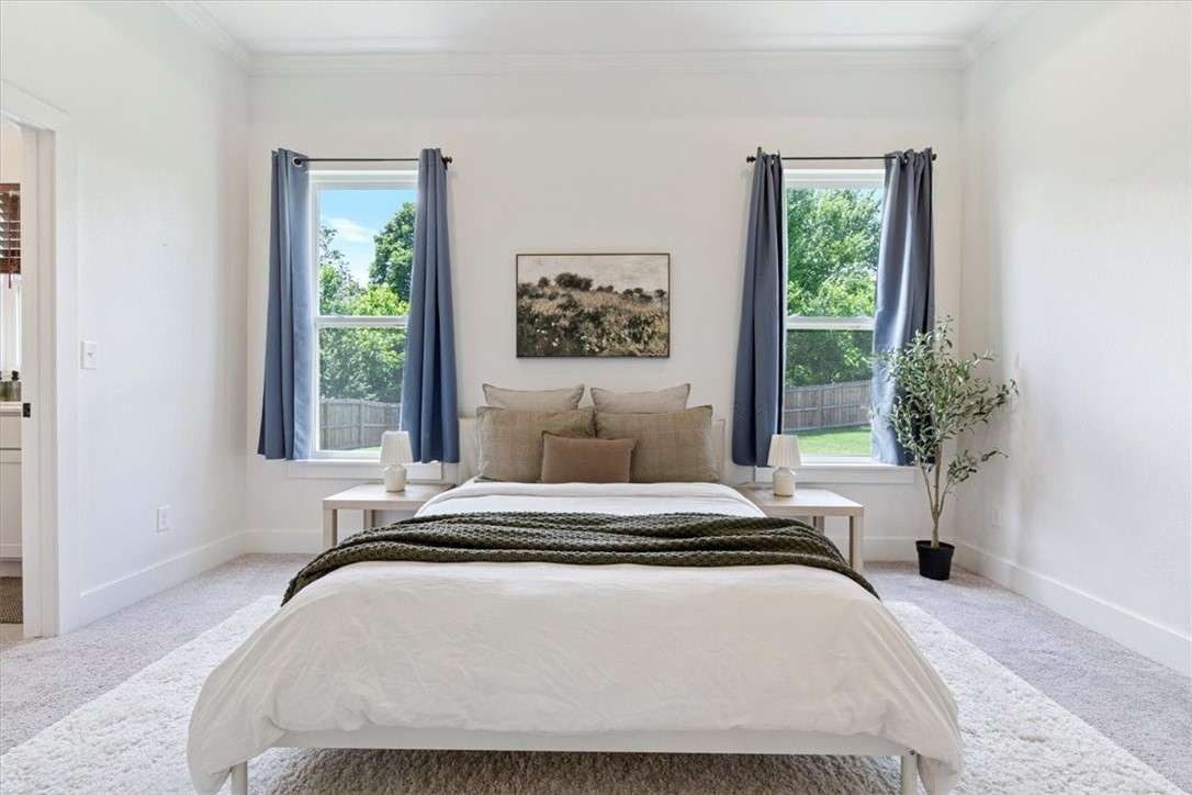2195 Woodlark Lane