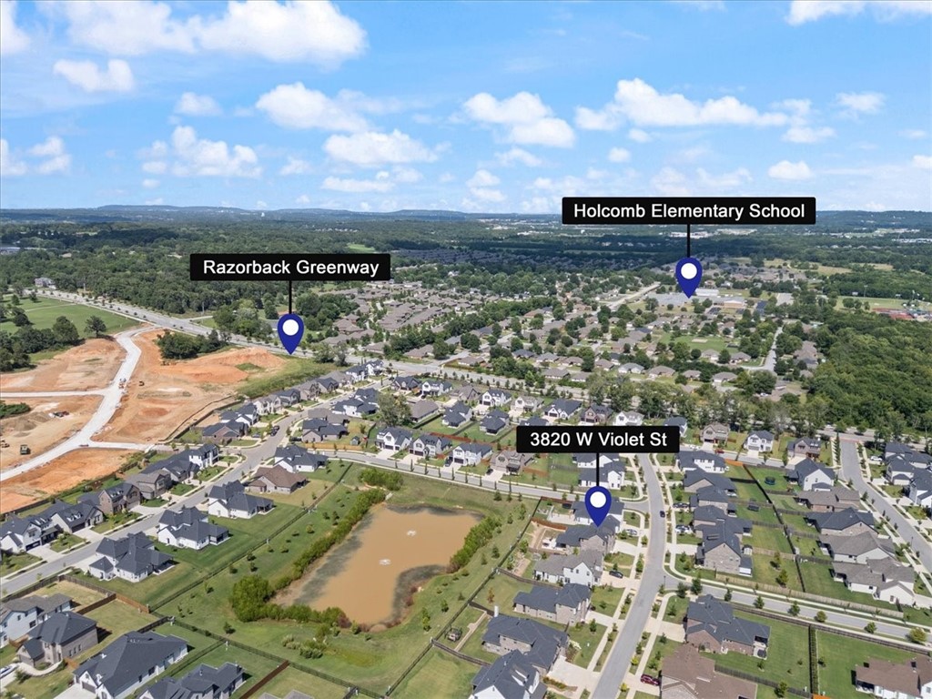 3820 W Violet Street