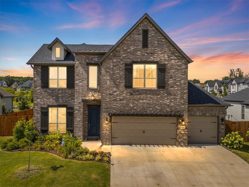 3820 W Violet Street