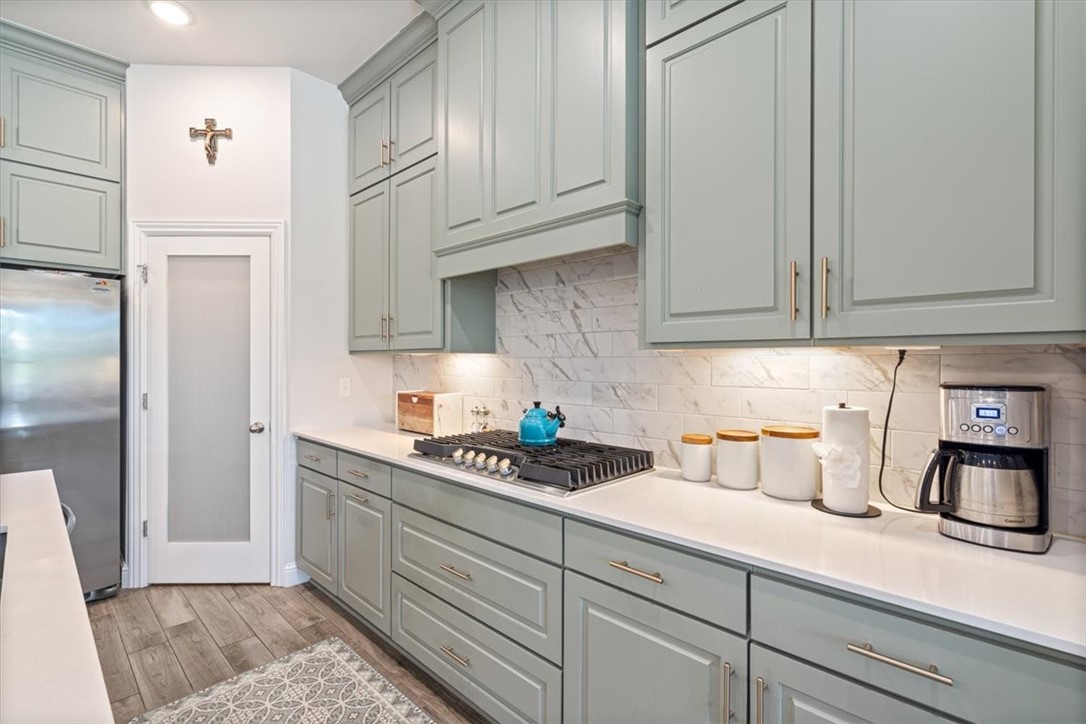 3820 W Violet Street