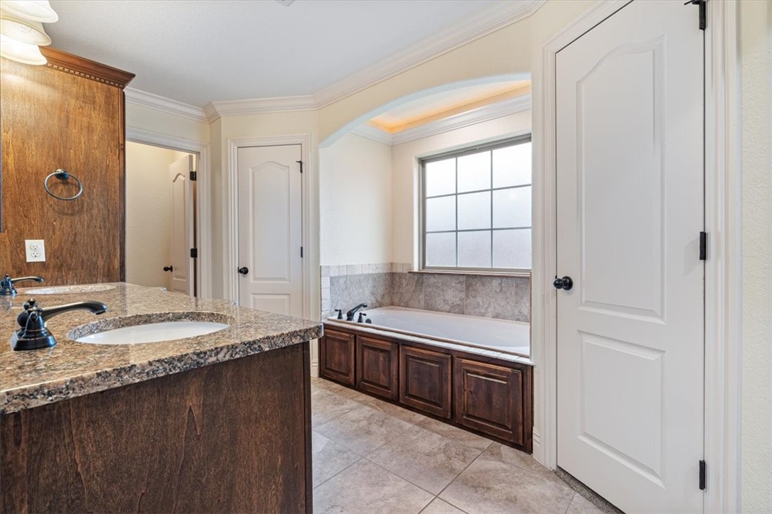 2439 Pierre Crossing