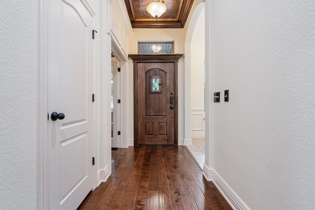 2439 Pierre Crossing