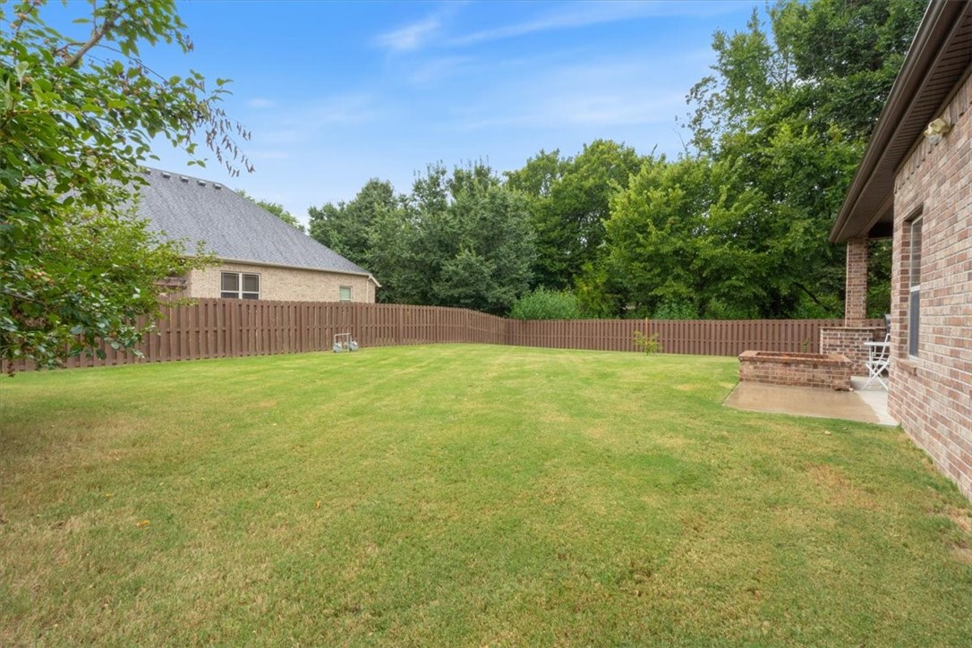 2439 Pierre Crossing