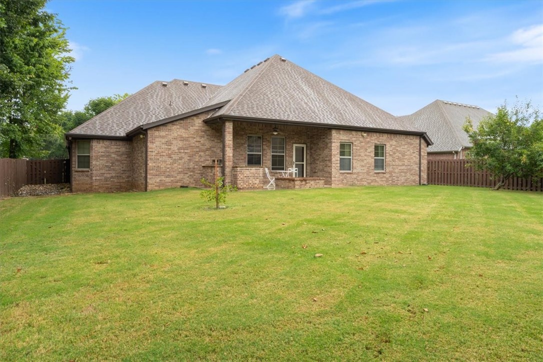 2439 Pierre Crossing