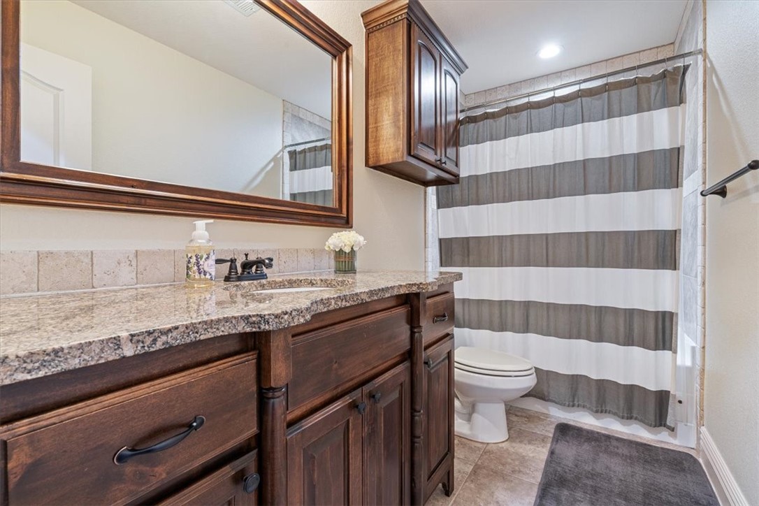 2439 Pierre Crossing