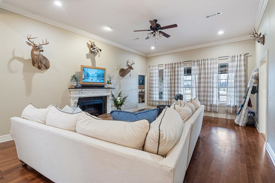 1819 S Cherry Hills Drive