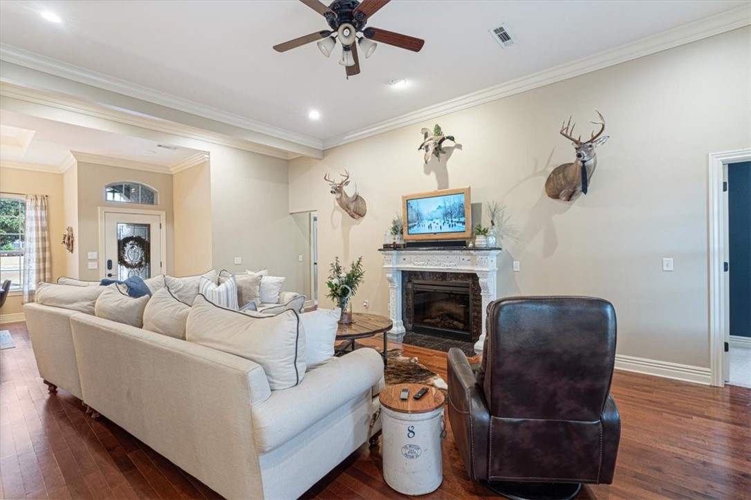 1819 S Cherry Hills Drive