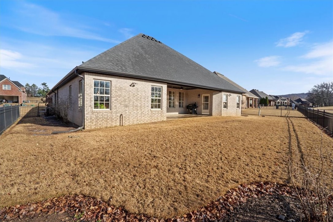 1819 S Cherry Hills Drive