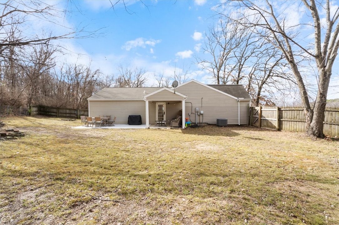 571 E Evergreen Lane