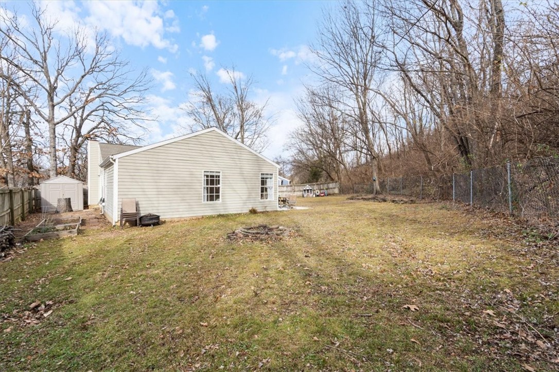 571 E Evergreen Lane