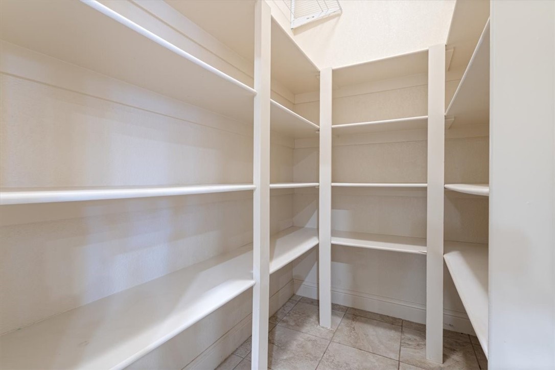 3693 N Dupont Avenue