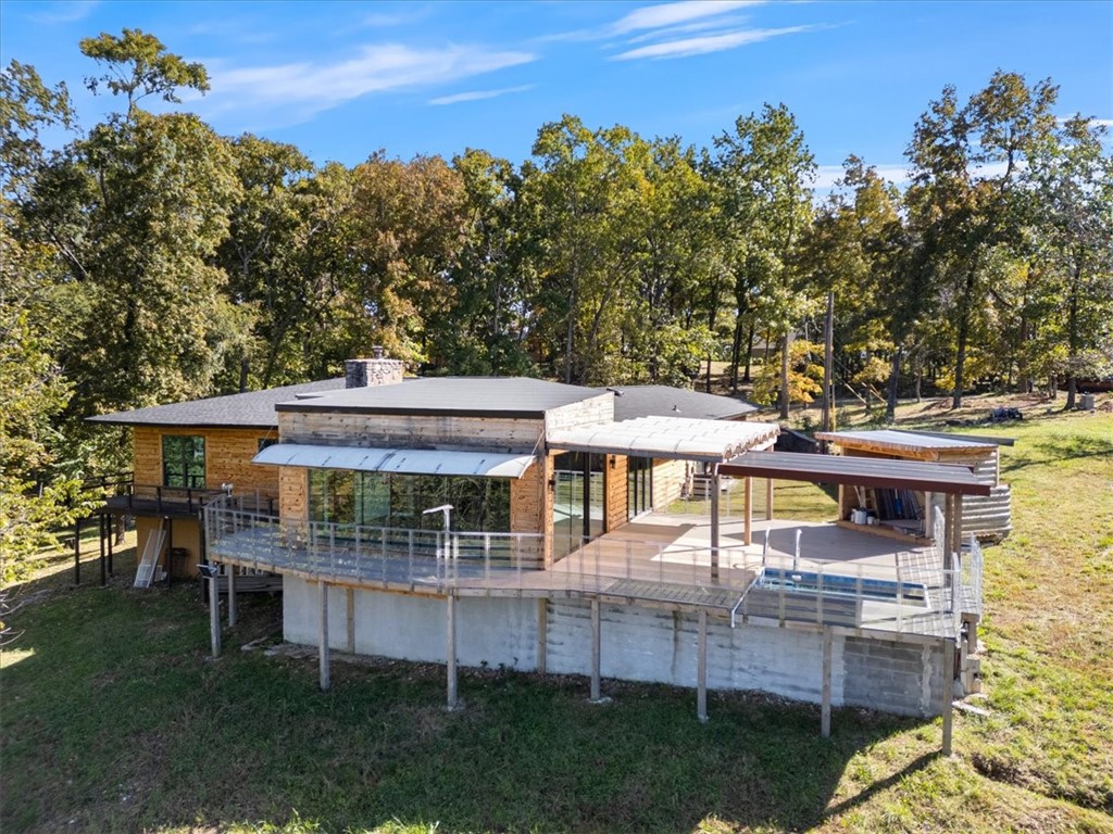 23513 Lakeview Terrace