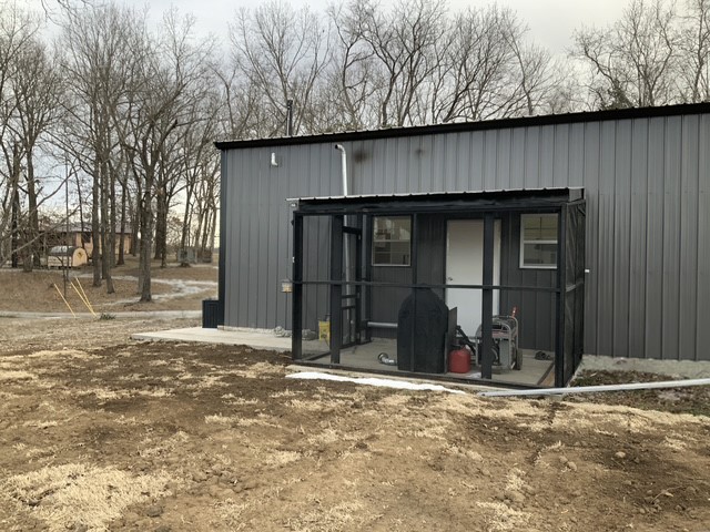 23505 Lakeview Terrace