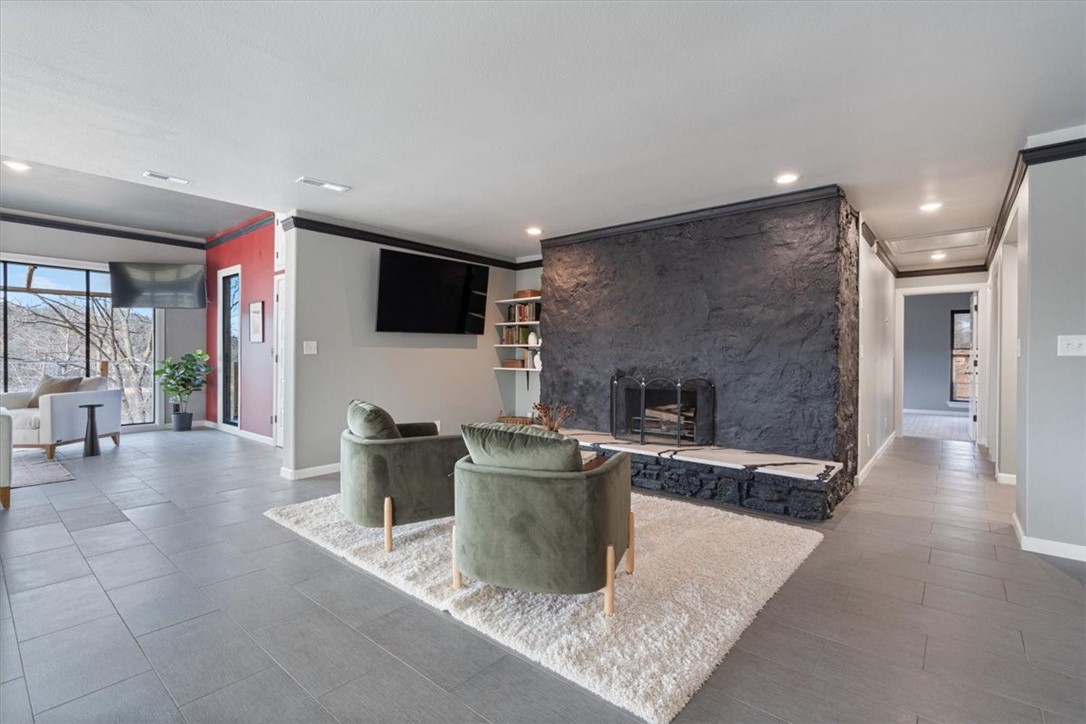 23513 Lakeview Terrace