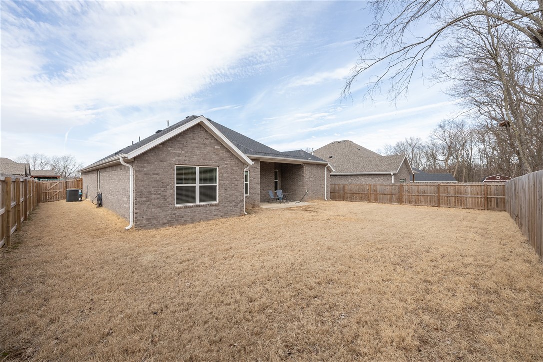 1048 S Xavier Bend