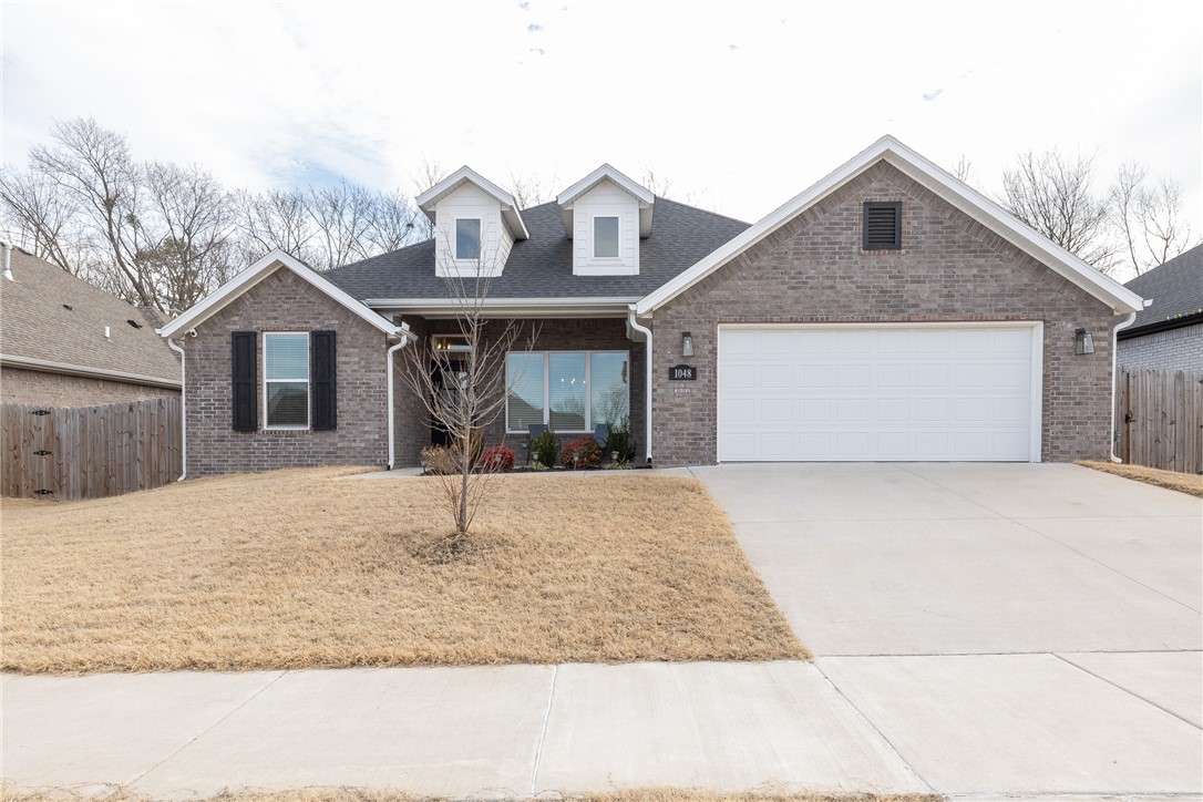 1048 S Xavier Bend