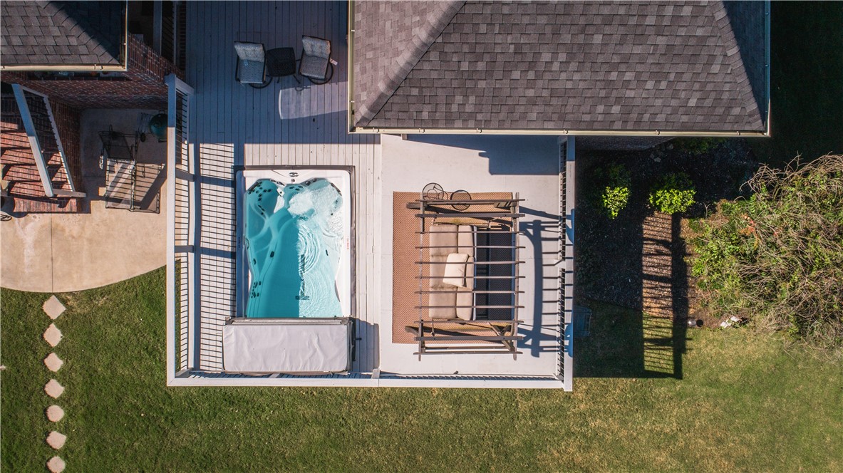 2207 Riverfront Lane