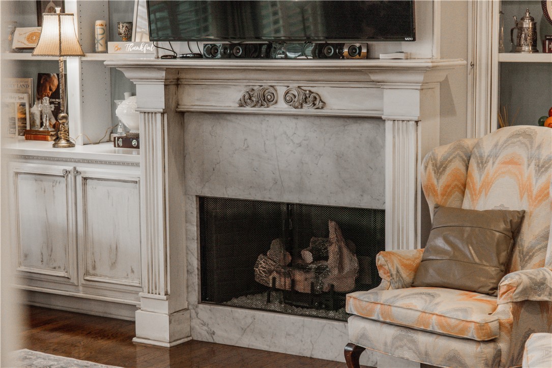 2207 Riverfront Lane