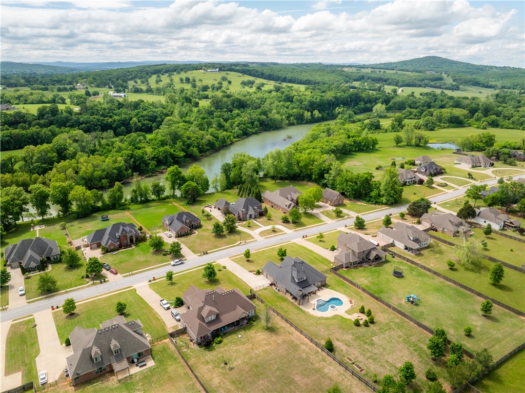 2207 Riverfront Lane