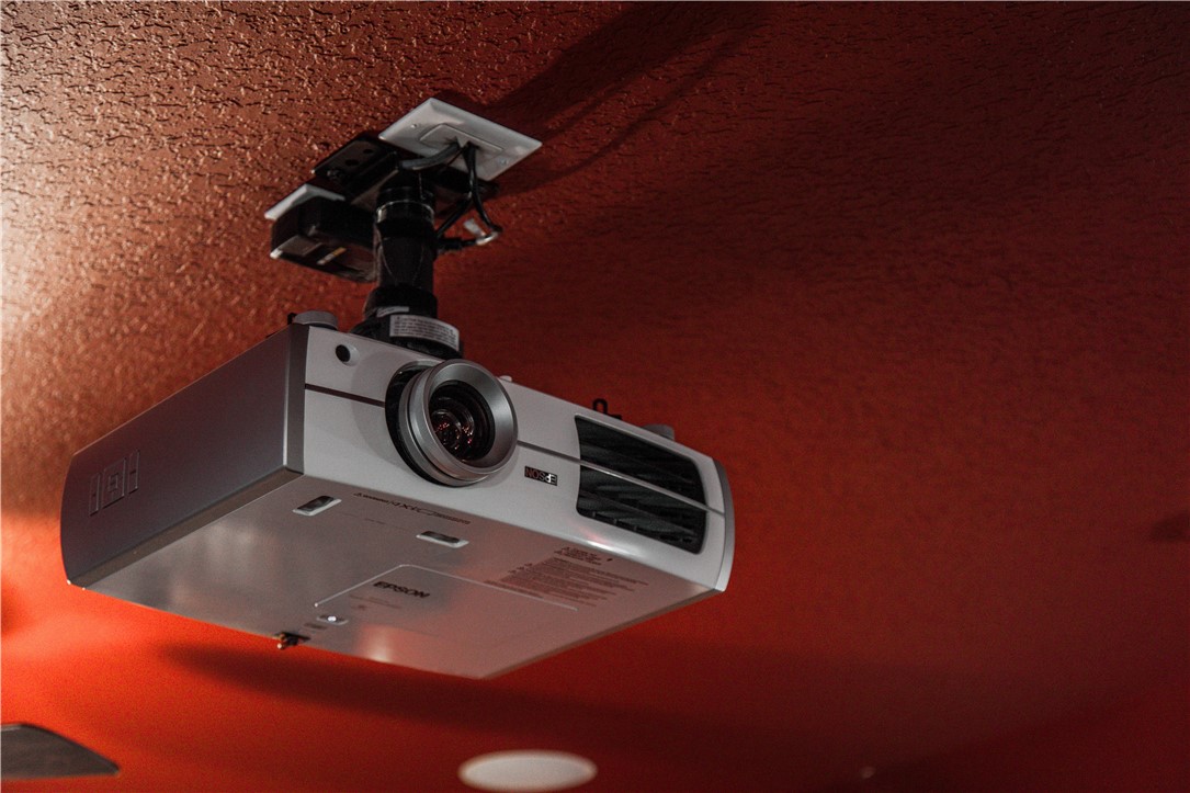 2207 Riverfront Lane