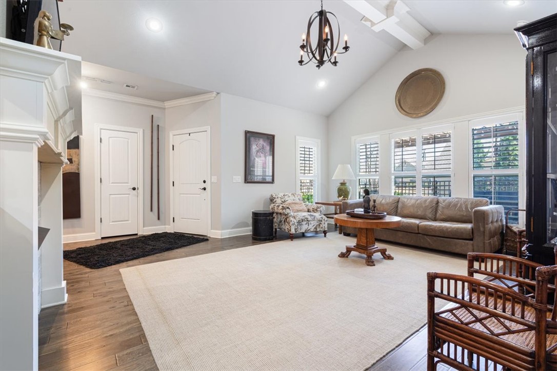 2402 SW Coues Cove