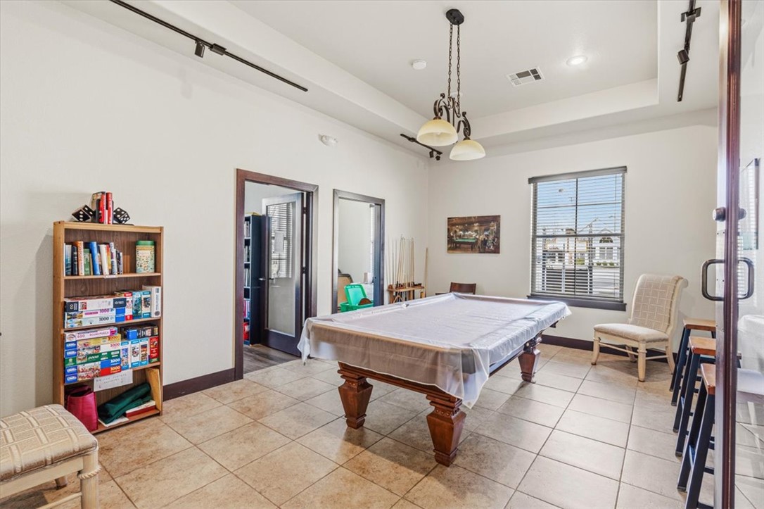 2402 SW Coues Cove