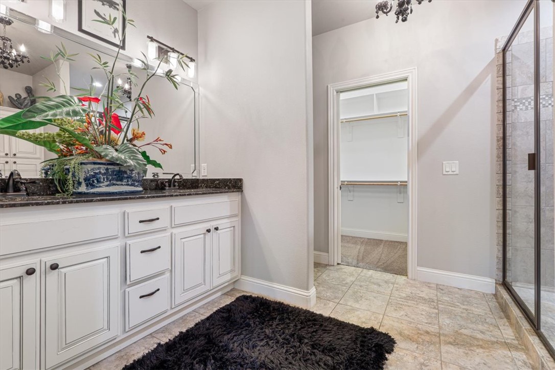 2402 SW Coues Cove