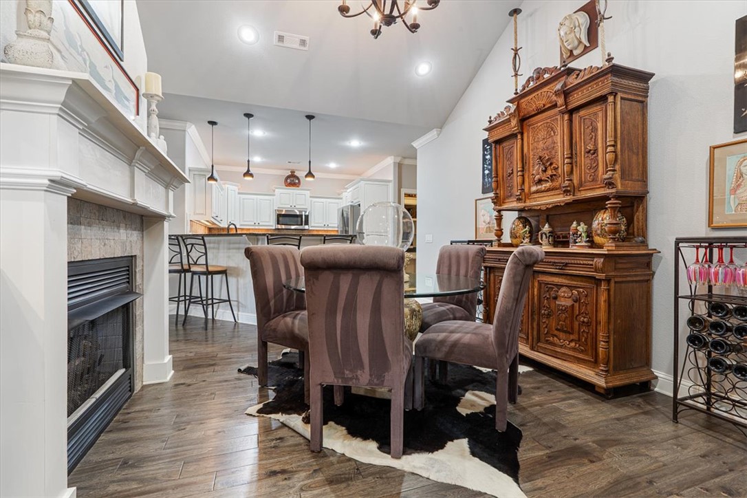 2402 SW Coues Cove