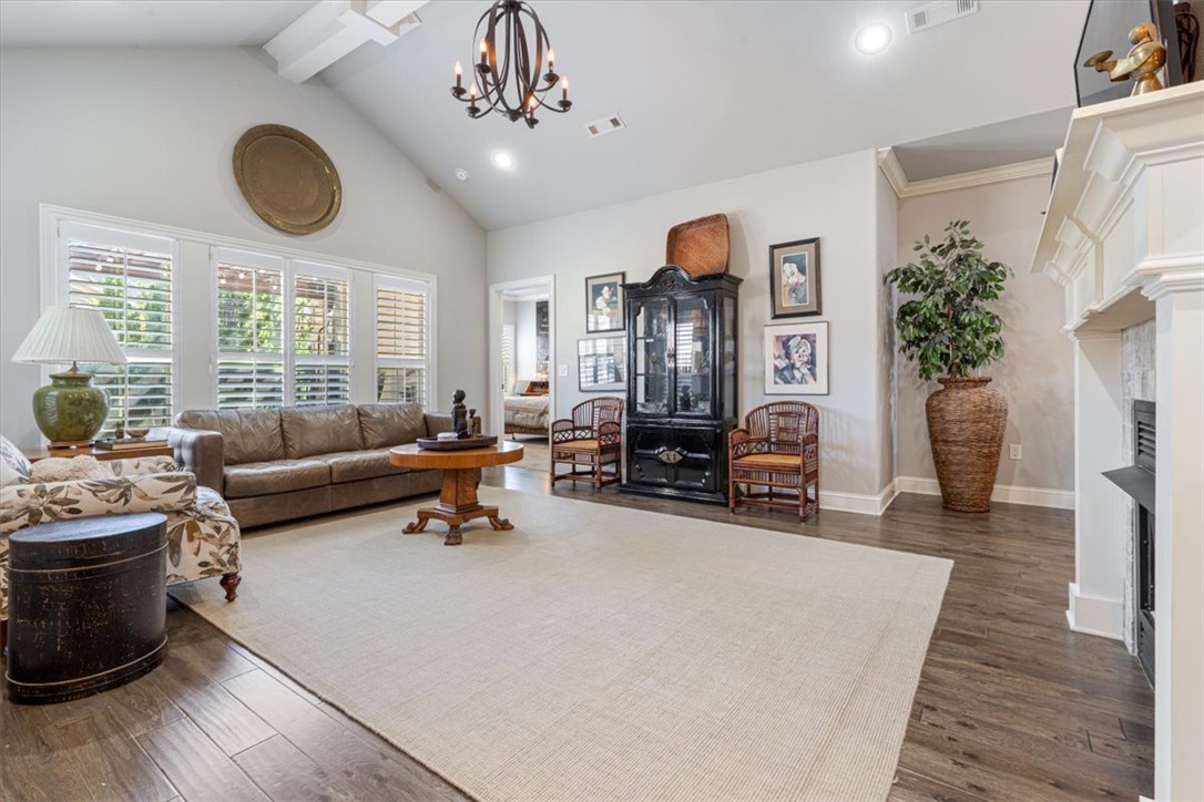 2402 SW Coues Cove