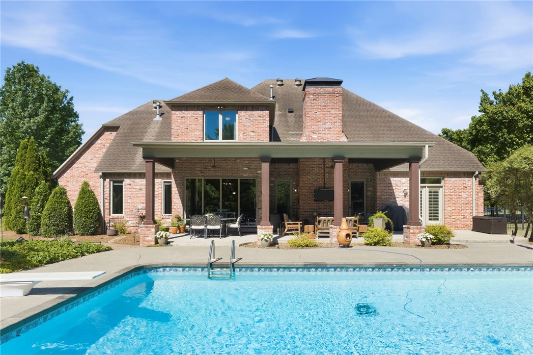350 Polo Drive