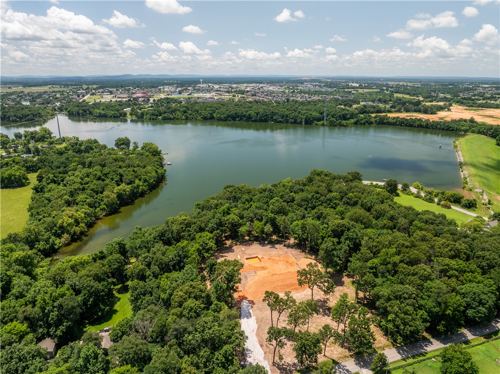 Lot 7 1.63 Acres E Lake Road