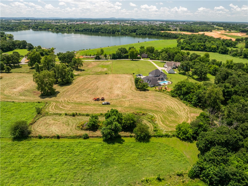 Lot 7 1.63 Acres E Lake Road