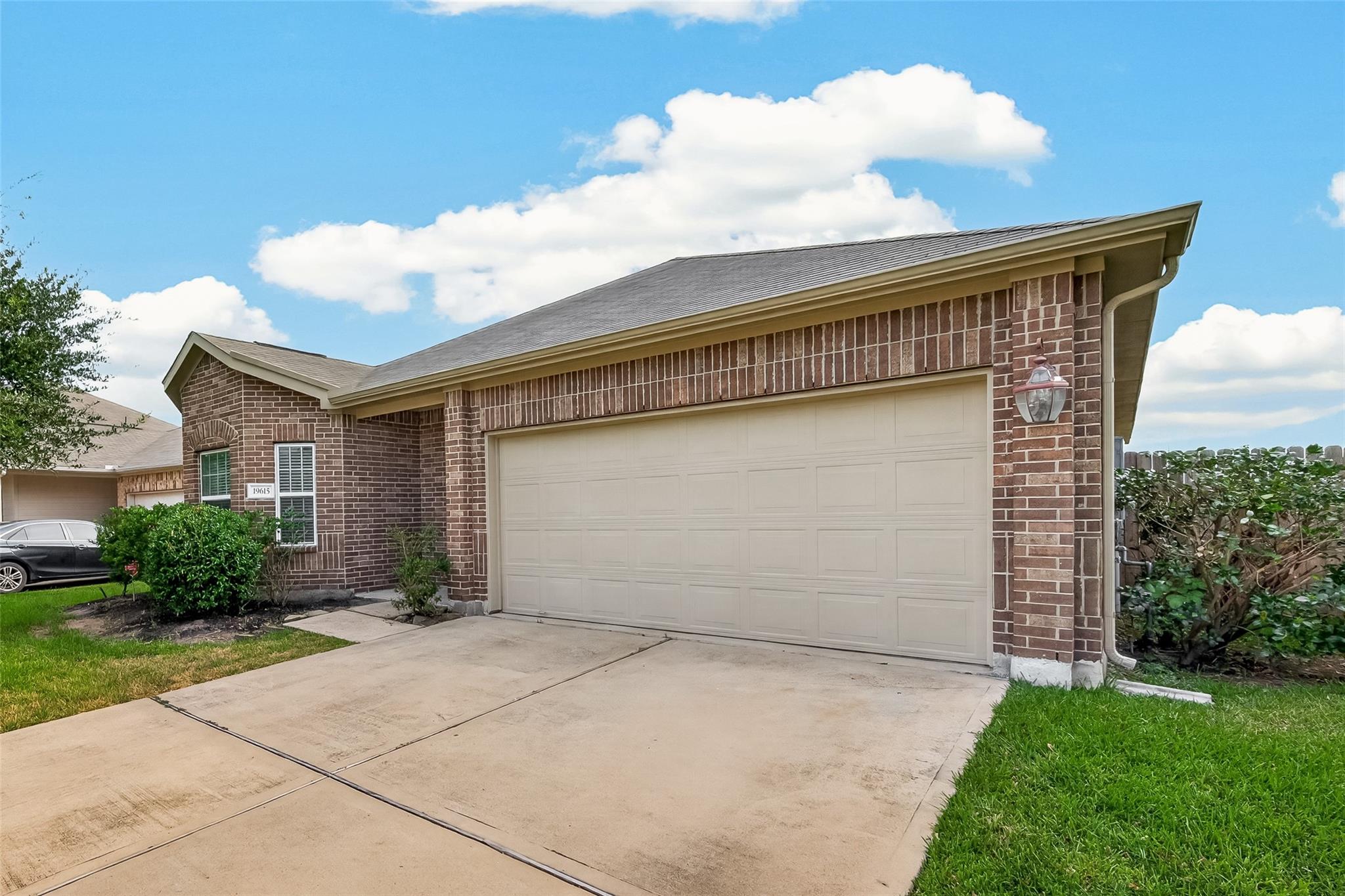 19615 Iris Manor Court