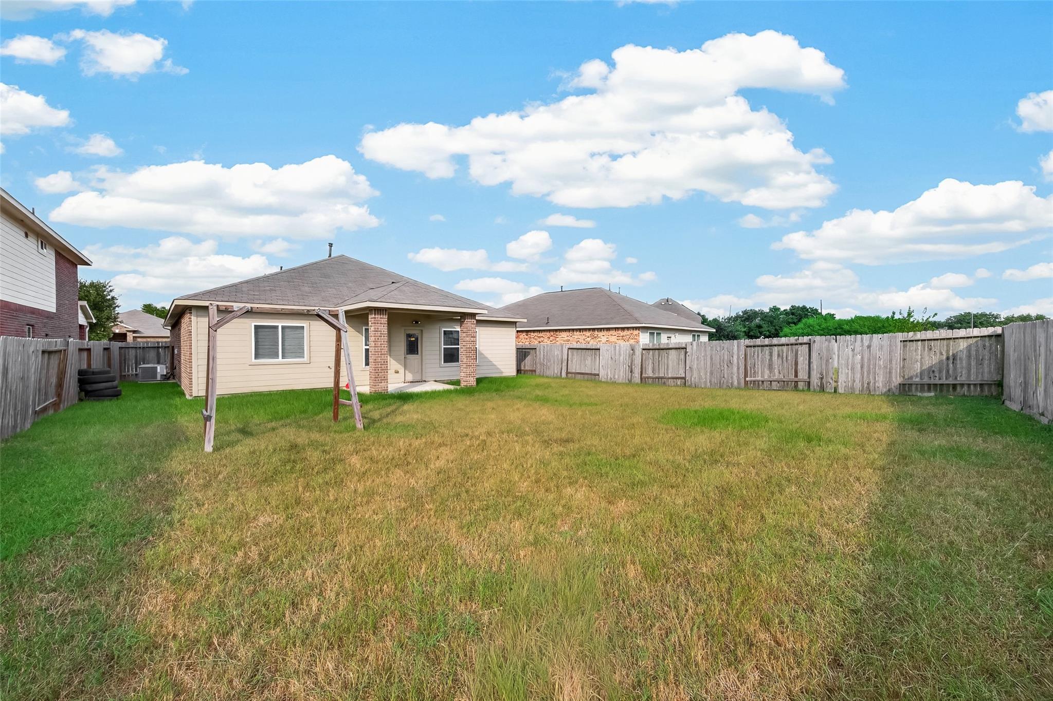 19615 Iris Manor Court