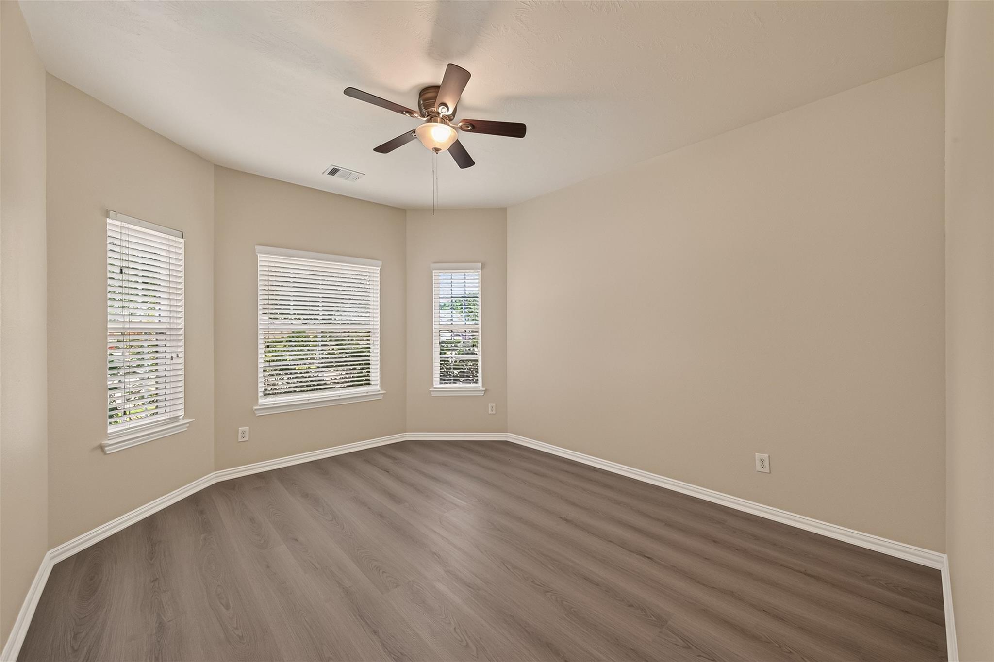 19615 Iris Manor Court