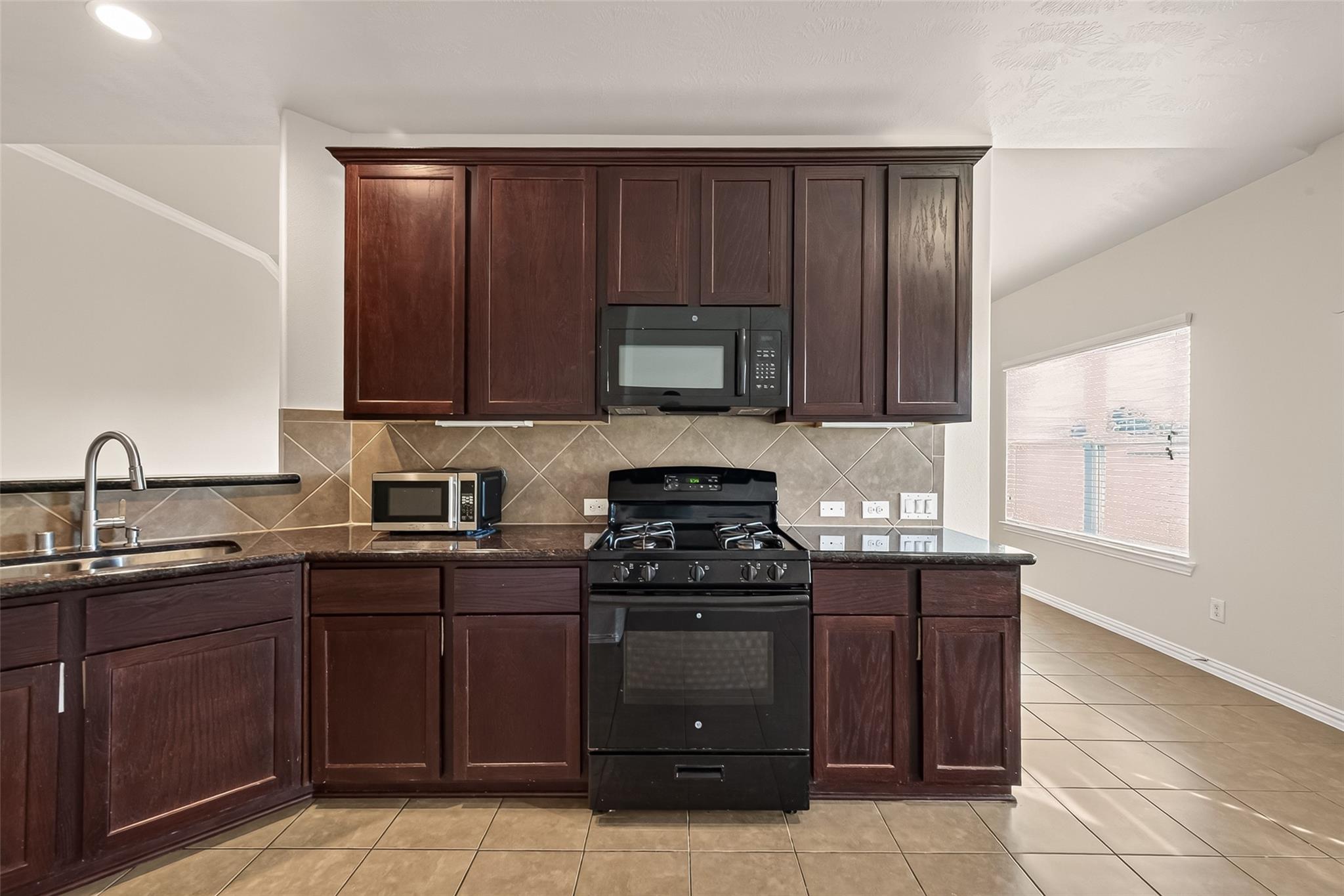 19615 Iris Manor Court