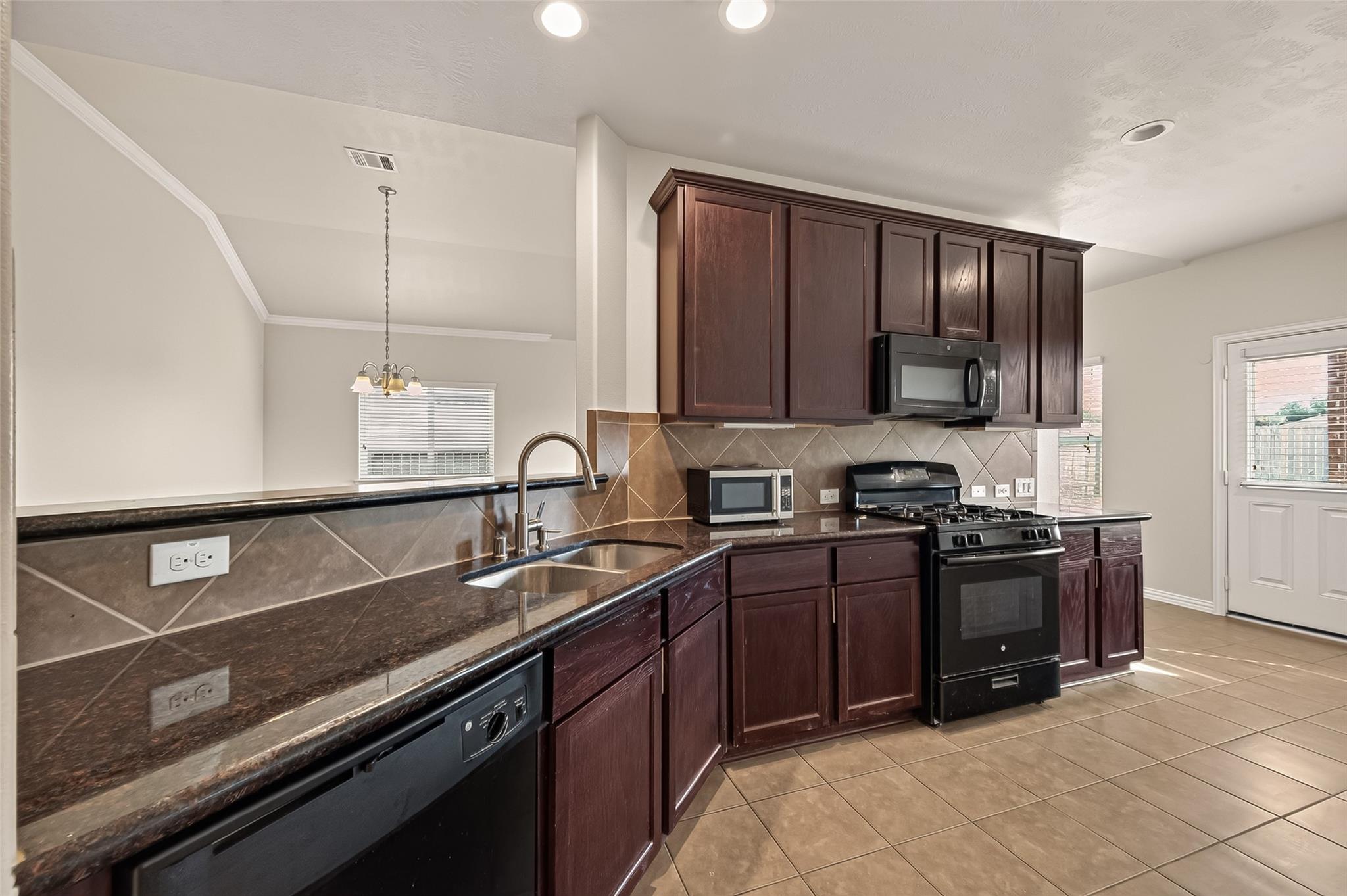 19615 Iris Manor Court