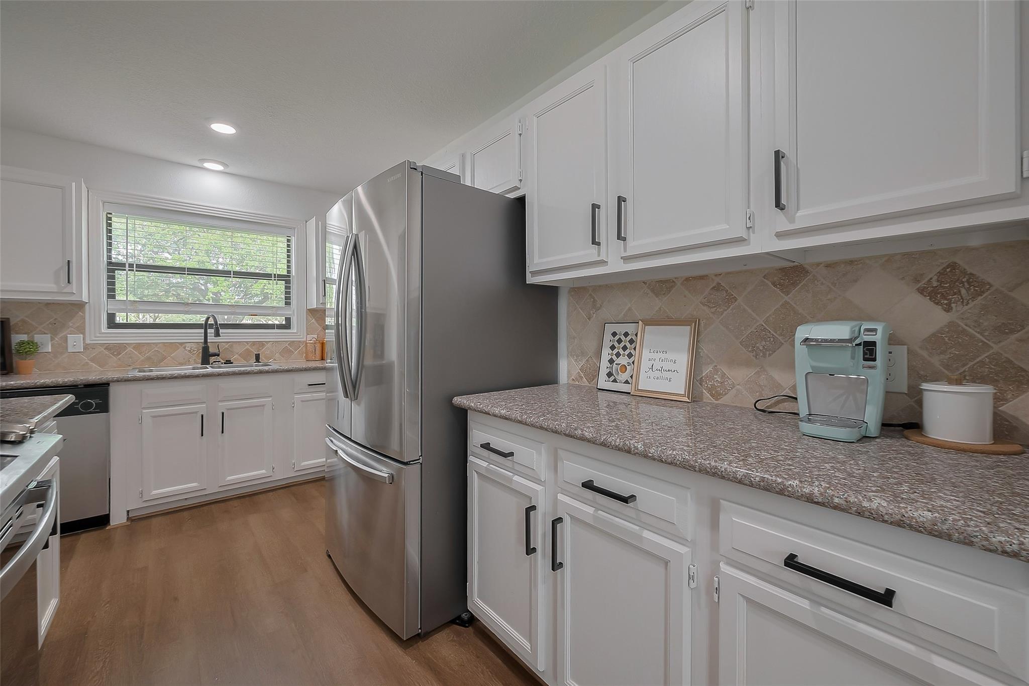 8057 Ridgeview Drive