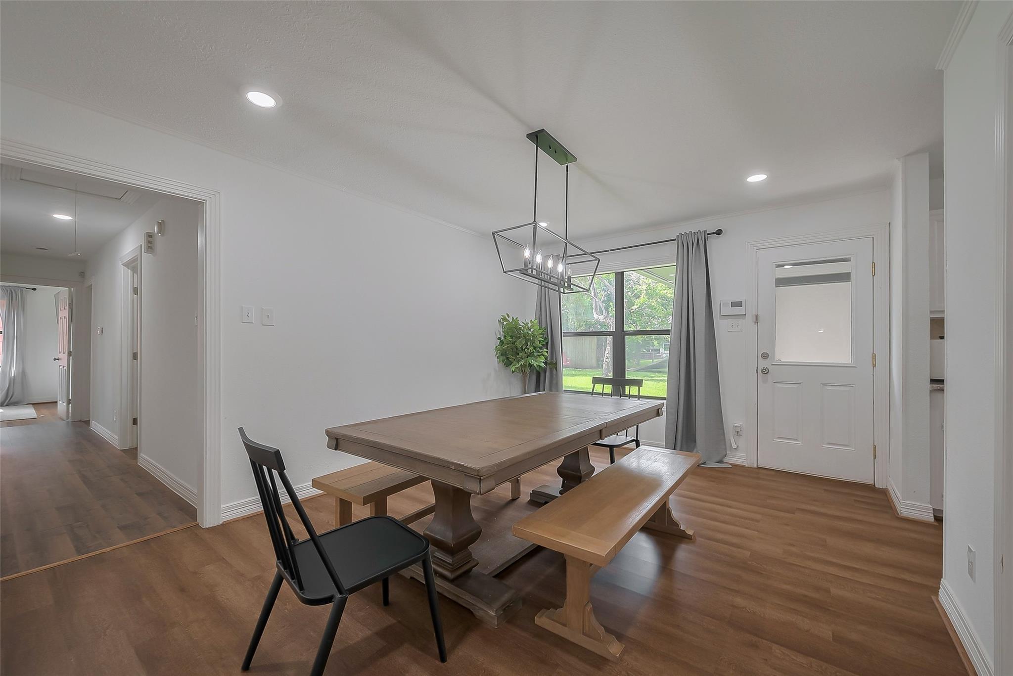 8057 Ridgeview Drive