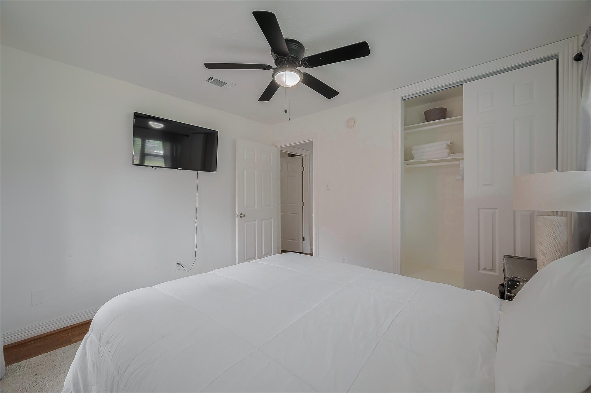 8057 Ridgeview Drive