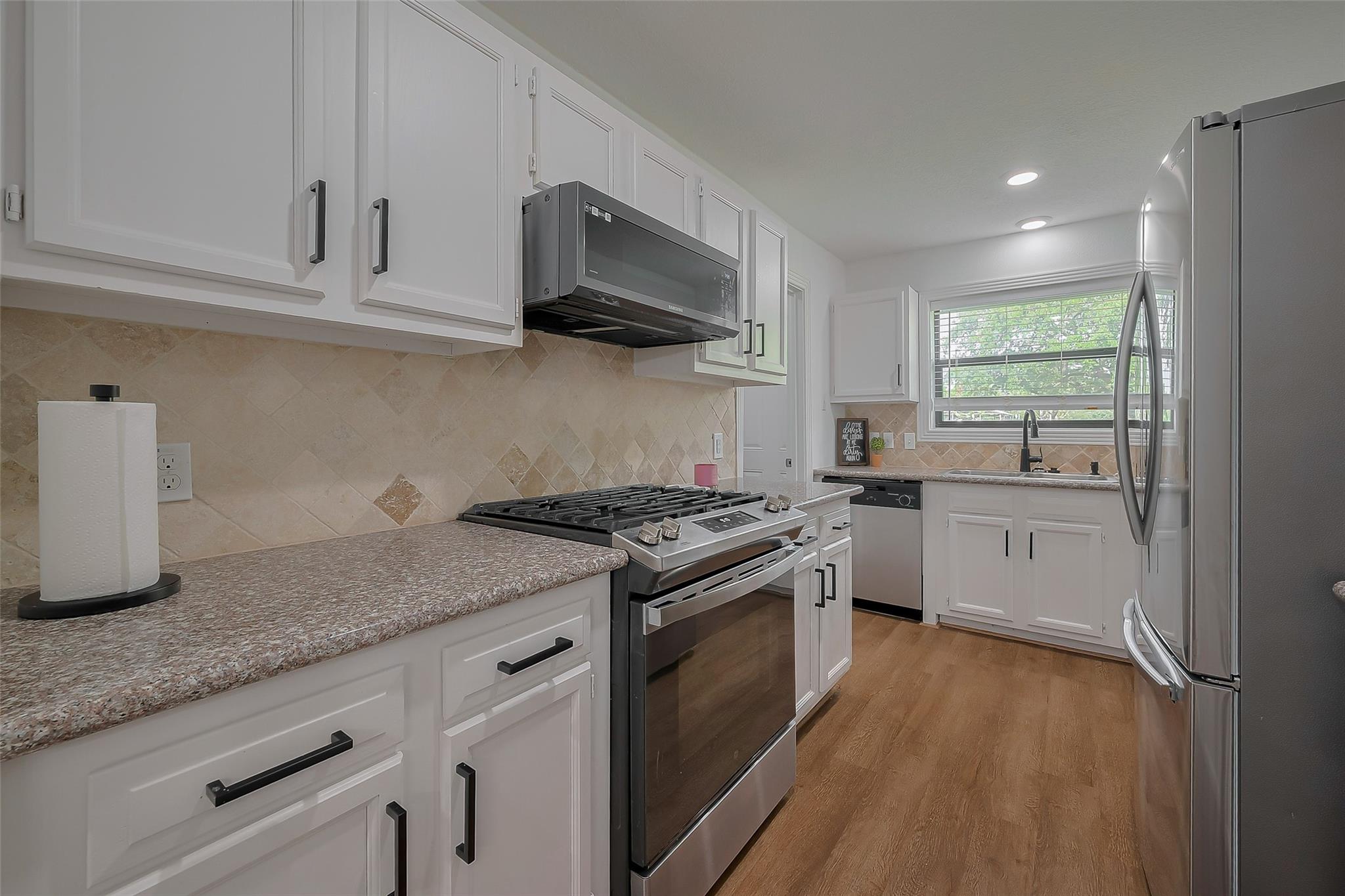 8057 Ridgeview Drive