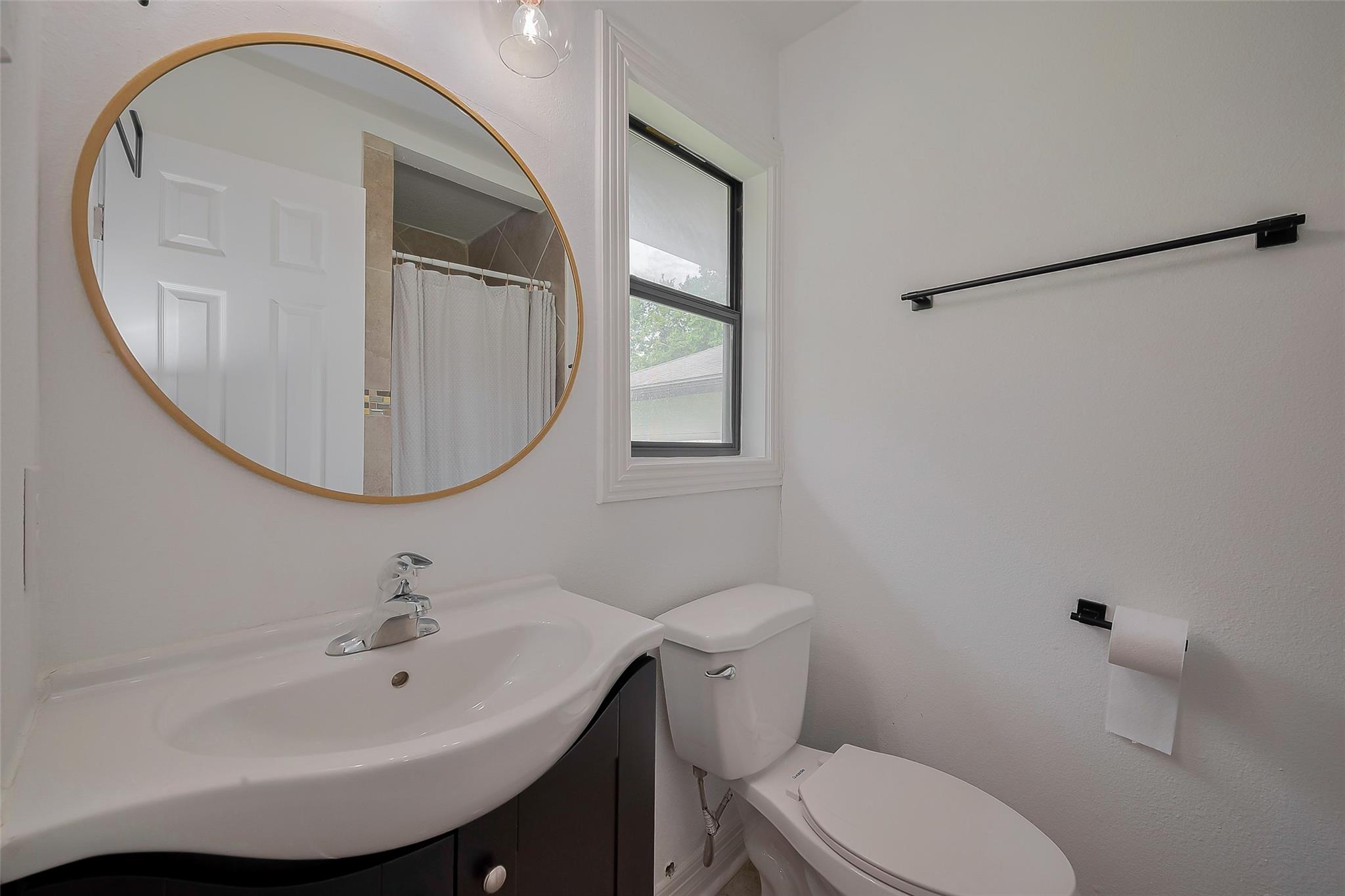 8057 Ridgeview Drive