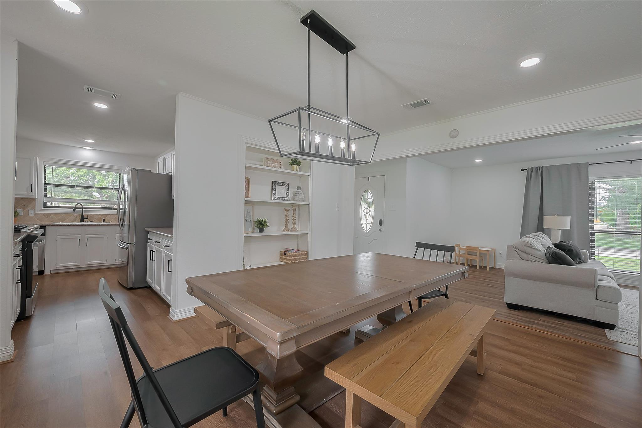 8057 Ridgeview Drive