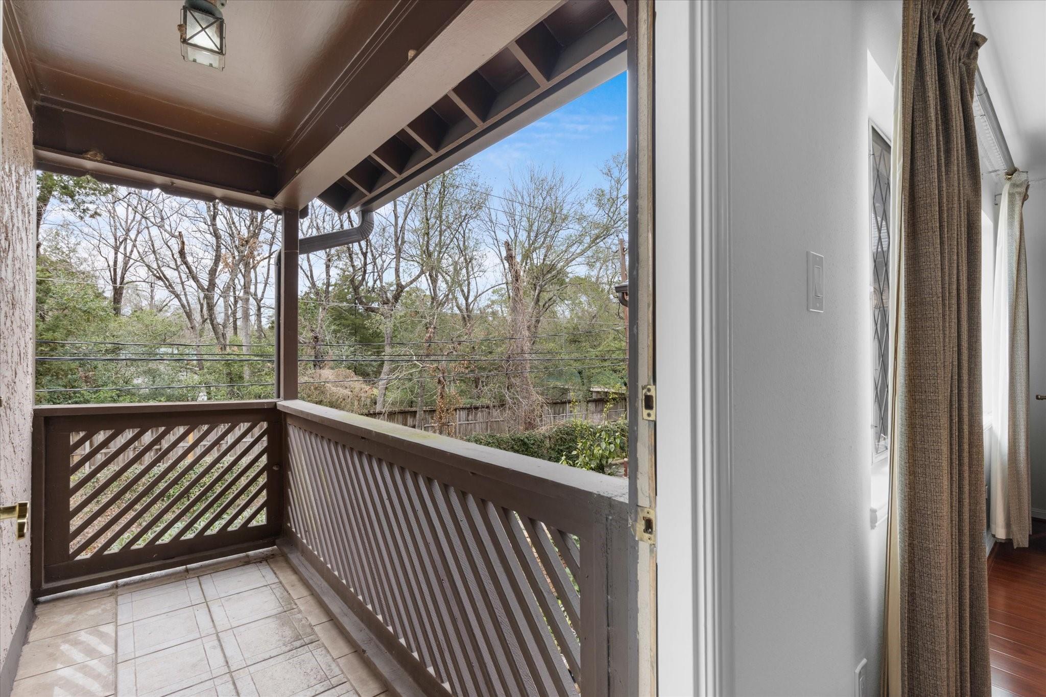 1518 S Gessner Road