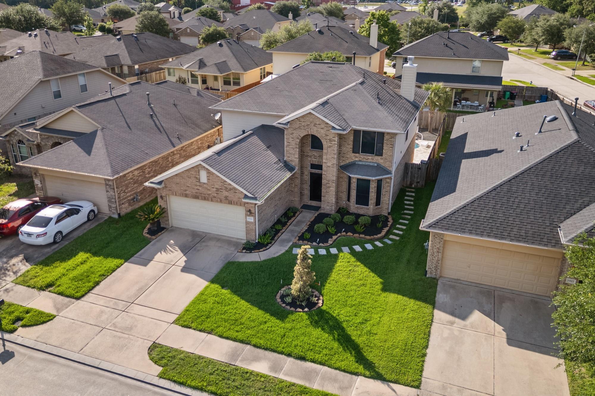 1923 Vale Haven Drive