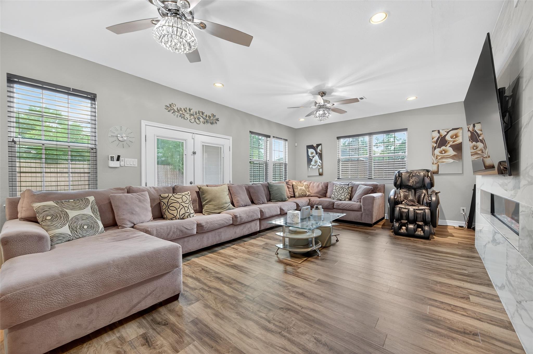 14310 N Towerglen Loop